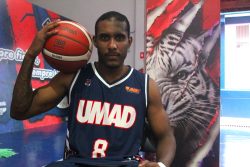 El panameño Lamar Brown destaca en su primera titularidad con UMAD