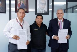 ISSSTEP y SUTISSSTEP ratifican convenio para incremento salarial
