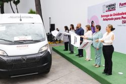 CON DONACIÓN DEL SNDIF, CECI ARELLANO Y SEDIF ENTREGAN CUATRO UNIDADES ADAPTADAS