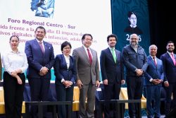 Tecnología al servicio de las personas, con educación, acompañamiento y responsabilidad.