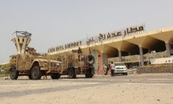 Alcanzan 2 misiles el Aeropuerto de Aden tras orden de evacuación de hutíes