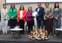 Congreso del Estado y UVP firman convenio de colaboración para fortalecer la vinculación institucional