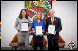 UDLAP y El Colegio Nacional firman convenio de colaboración y analizan el cambio global en conferencia